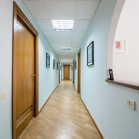 梵蒂冈七房旅馆 4*