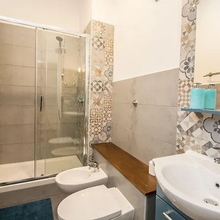 招待所 梵蒂冈七房旅馆 4*