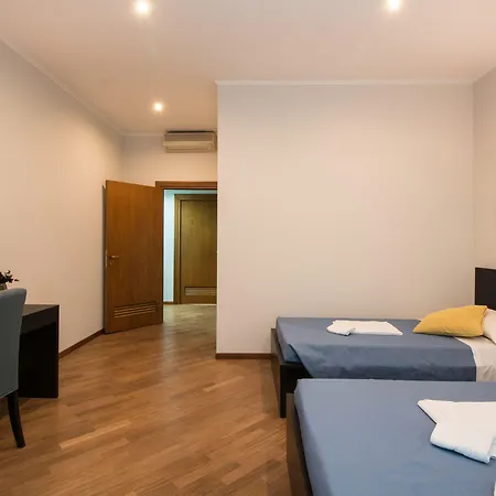 招待所 梵蒂冈七房旅馆 4*